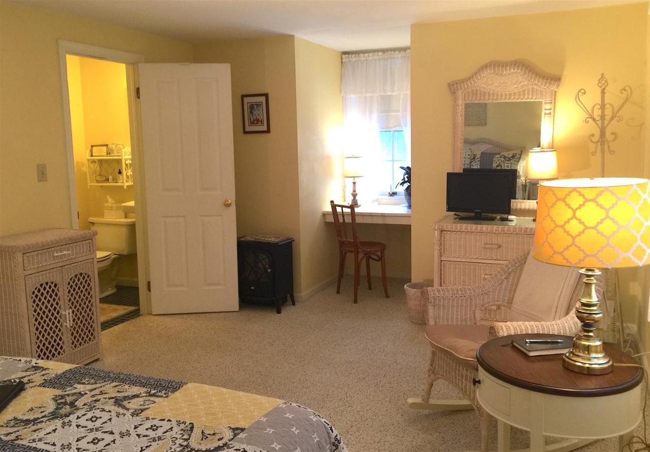 The Lancaster Bed And Breakfast Fertility Exterior photo
